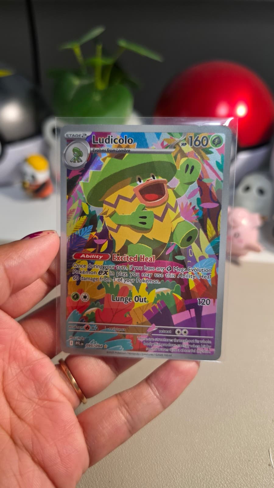 Ludicolo Phantasmal Flames IR 95/94