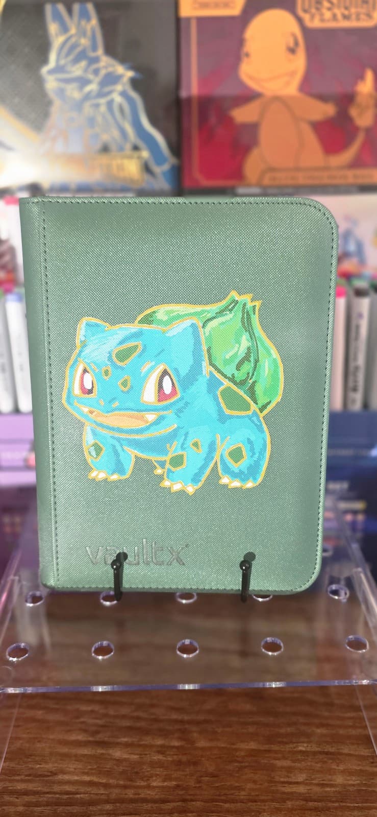 Vault X Premium 4-Pocket Zip Binder (Bulbasaur...