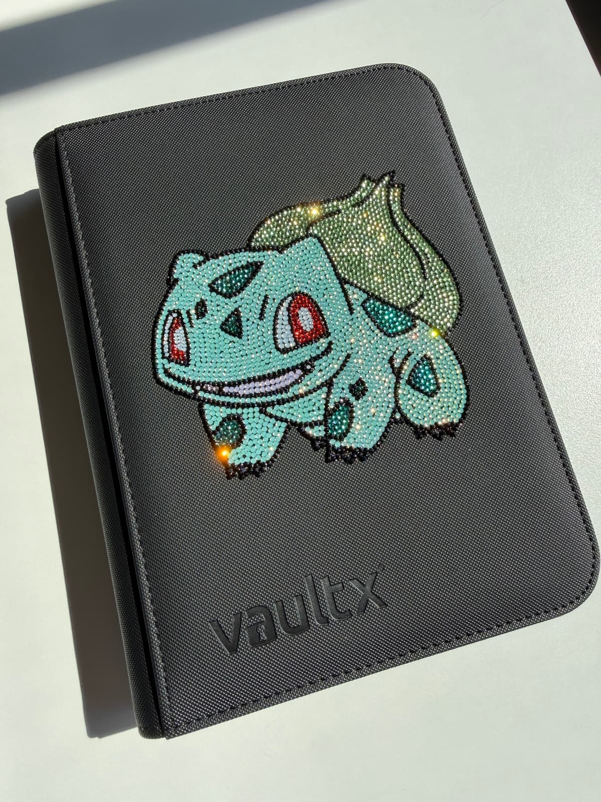 Custom Bedazzled Bulbasaur Vault X Binder - 4...