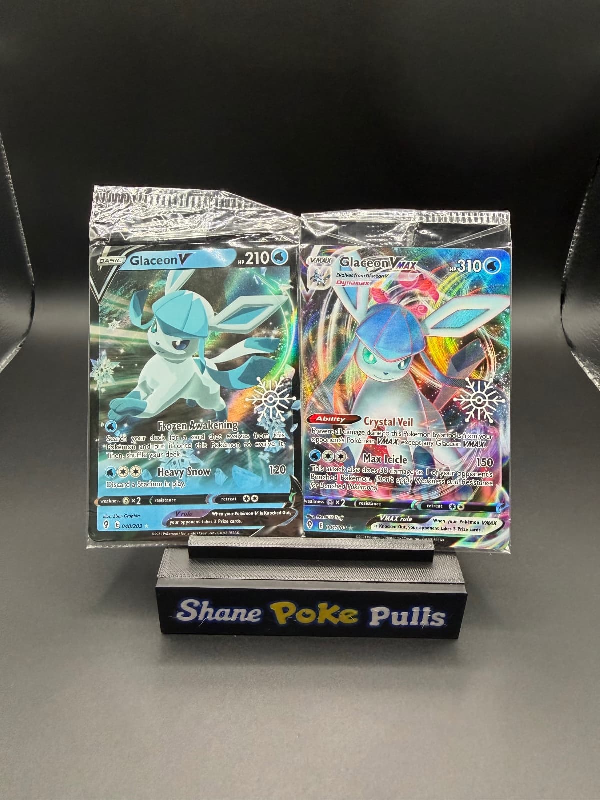 Glaceon V & Glaceon VMAX Sealed